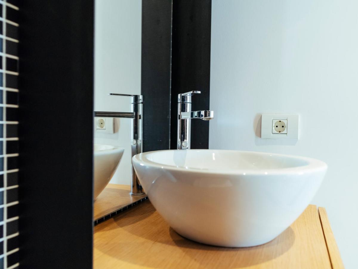 Central Modern Design Apartment Bucureşti Ngoại thất bức ảnh