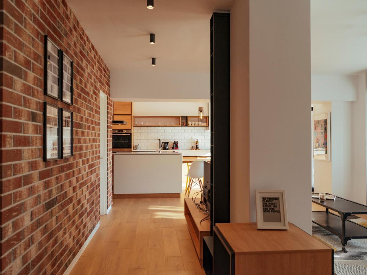 Central Modern Design Apartment Bucureşti Ngoại thất bức ảnh