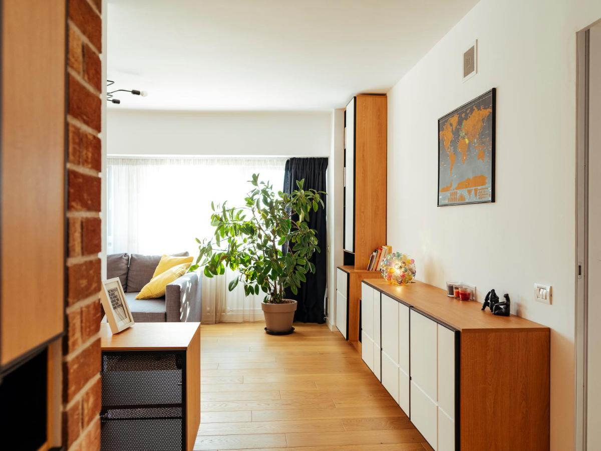 Central Modern Design Apartment Bucureşti Ngoại thất bức ảnh