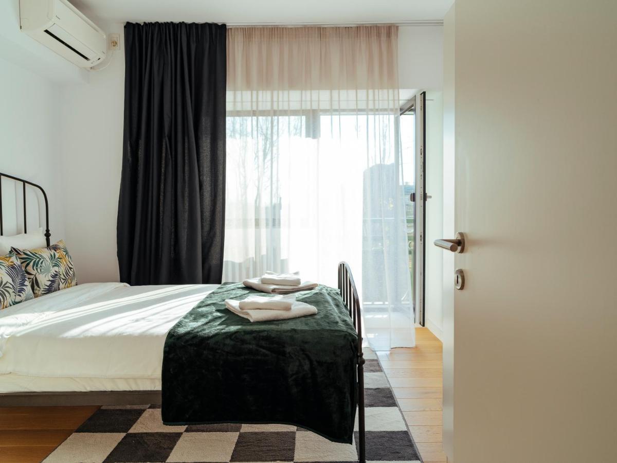 Central Modern Design Apartment Bucureşti Ngoại thất bức ảnh