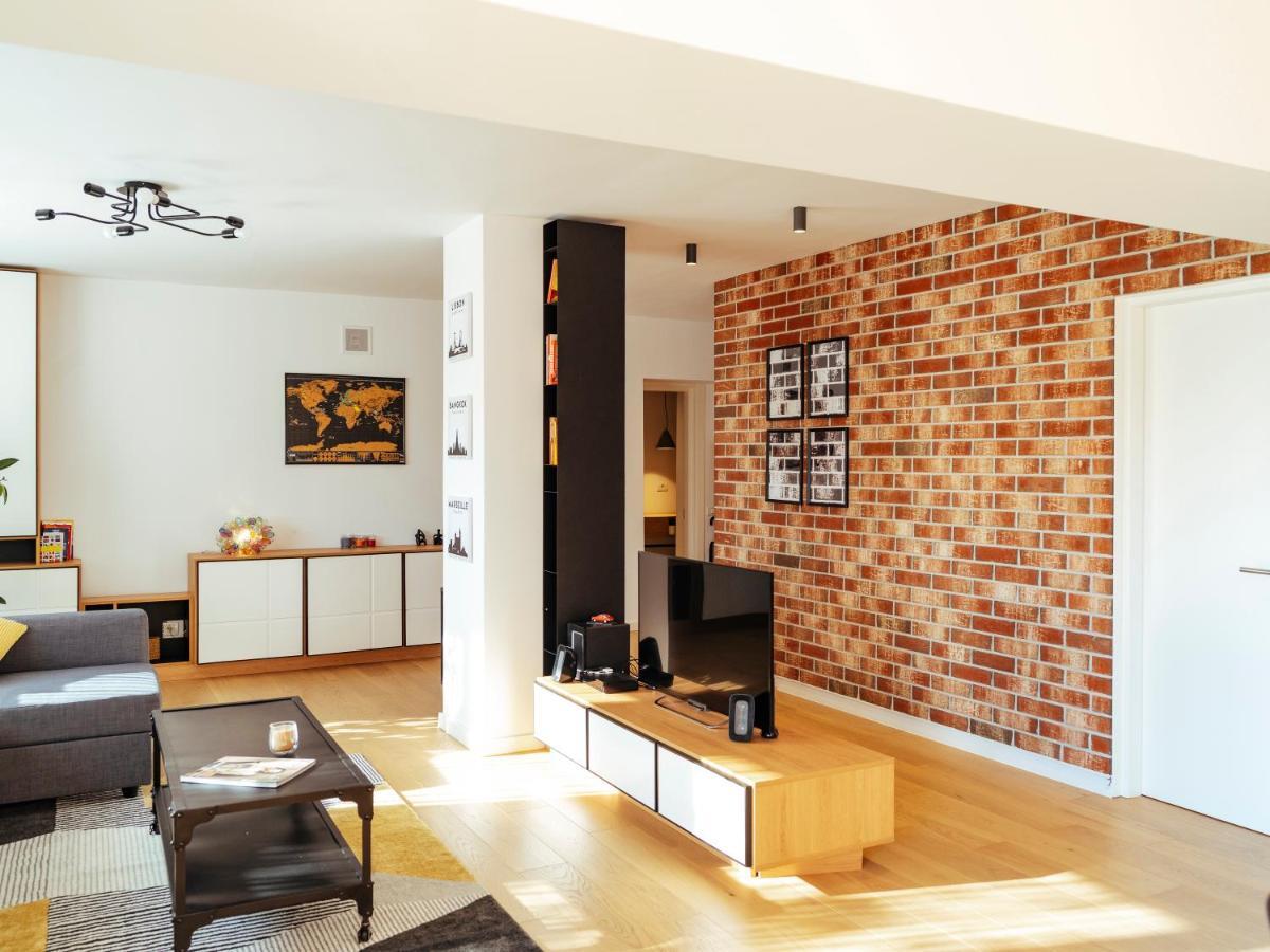 Central Modern Design Apartment Bucureşti Ngoại thất bức ảnh